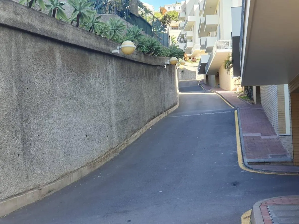 Aqua Vista Lido Apartment Funchal  Portugalia