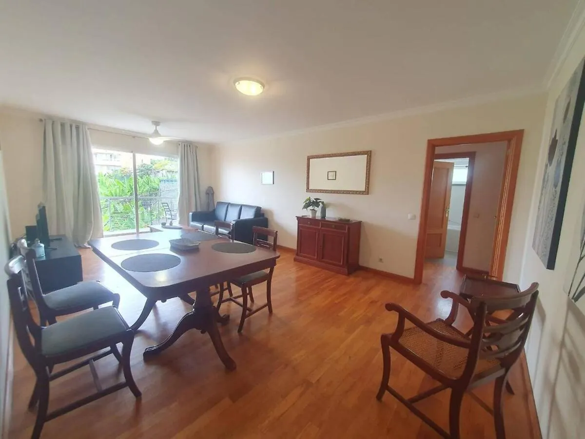 Aqua Vista Lido Apartment Funchal