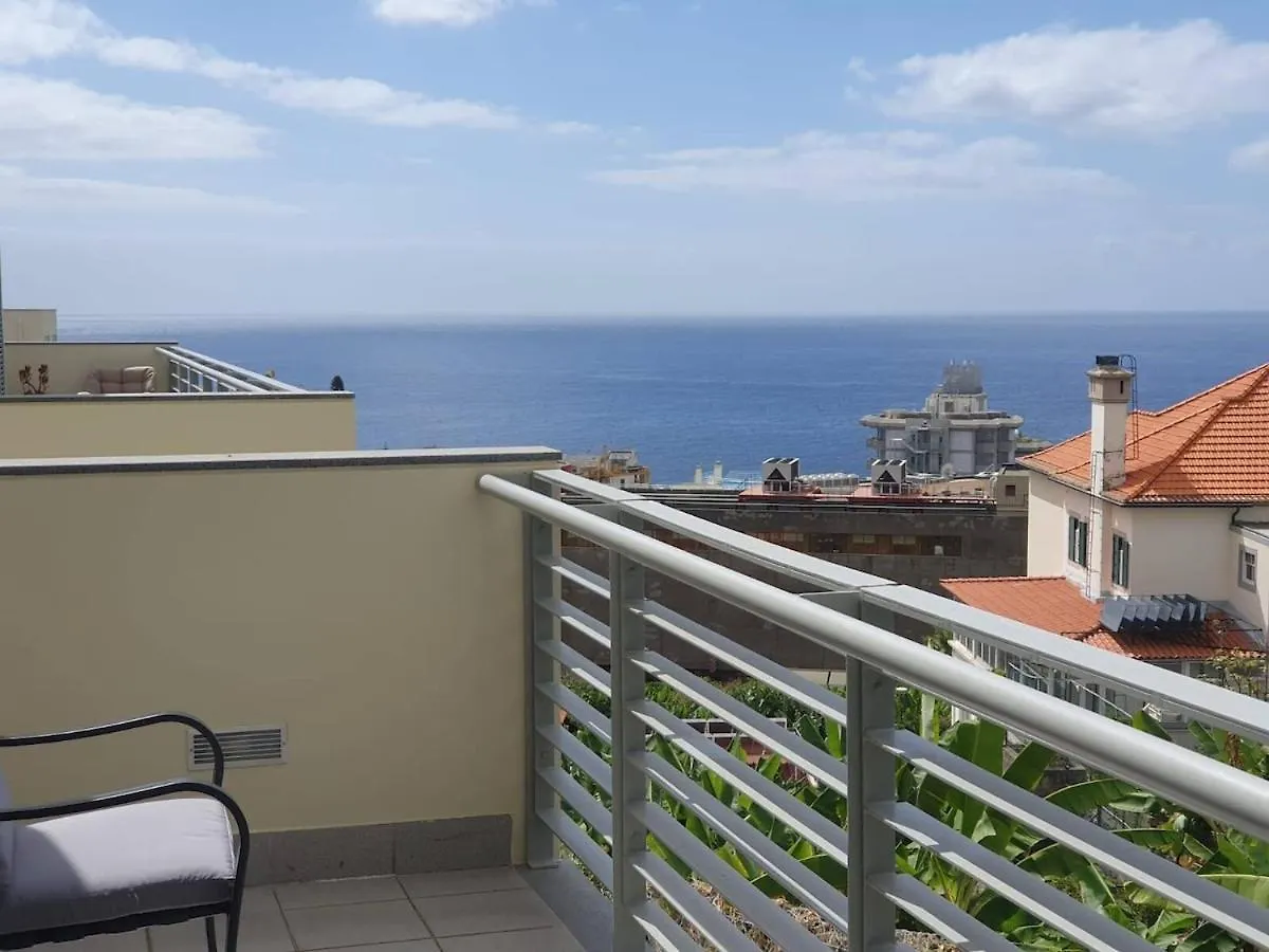 Aqua Vista Lido Apartment Funchal
